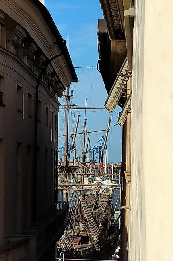 Doge Cambiaso- Davanti All'Acquario - Grande Terrazza Privata - Palazzo Nobiliare Storico Genoa Exterior photo